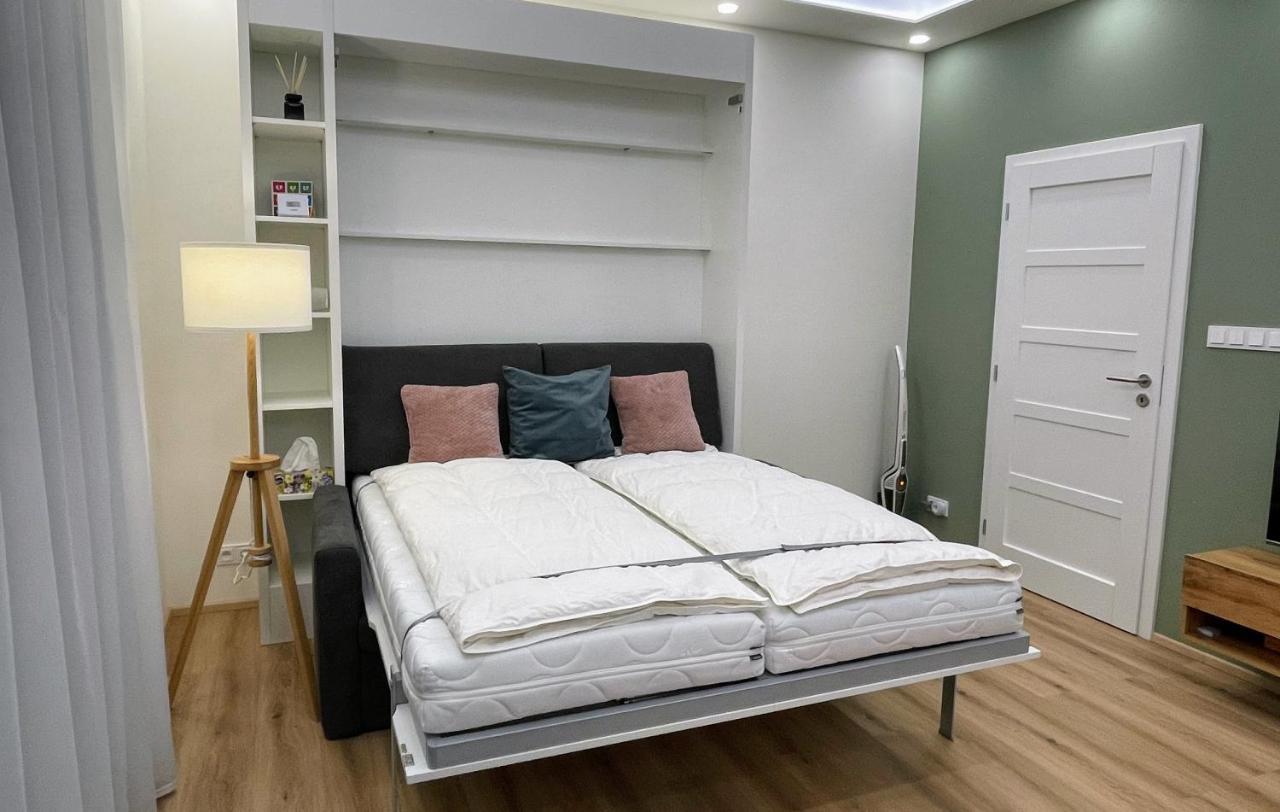 Apartman Plesivec U Sjezdovky อาเบอร์ตามี ภายนอก รูปภาพ