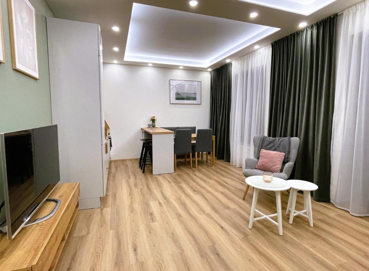 Apartman Plesivec U Sjezdovky อาเบอร์ตามี ภายนอก รูปภาพ